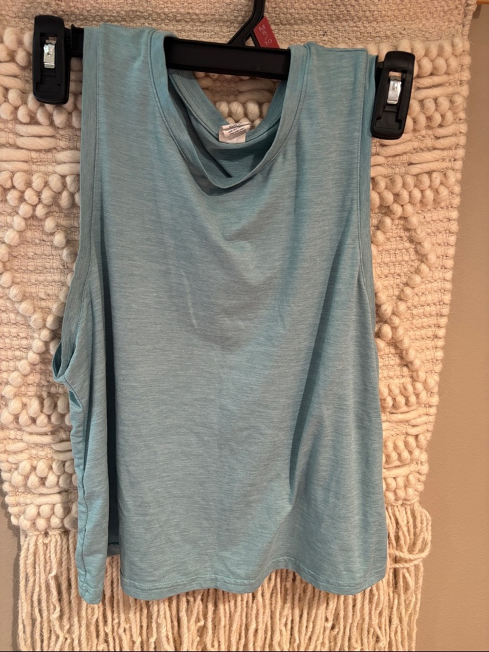Xersion Light Blue Women's Sleeveless Tank Top
